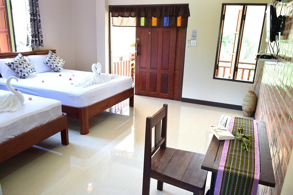 Siam Guesthouse Kanchanaburi Exterior foto